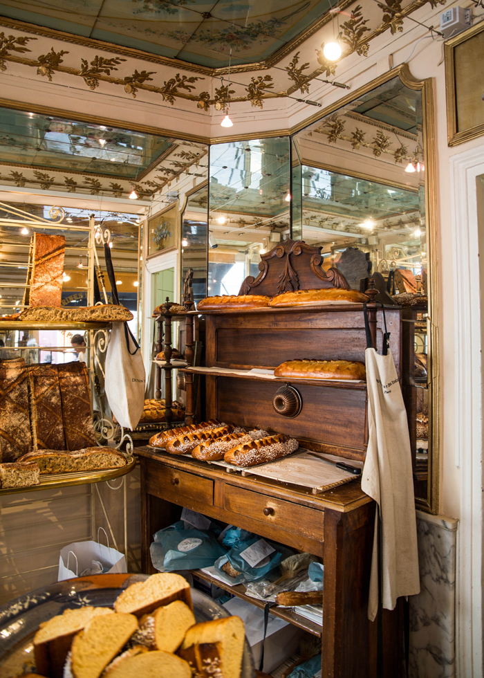 伝統的な製法にこだわるDU PAIN ET DES IDEESデュ・パン・エ・デ・ジデ